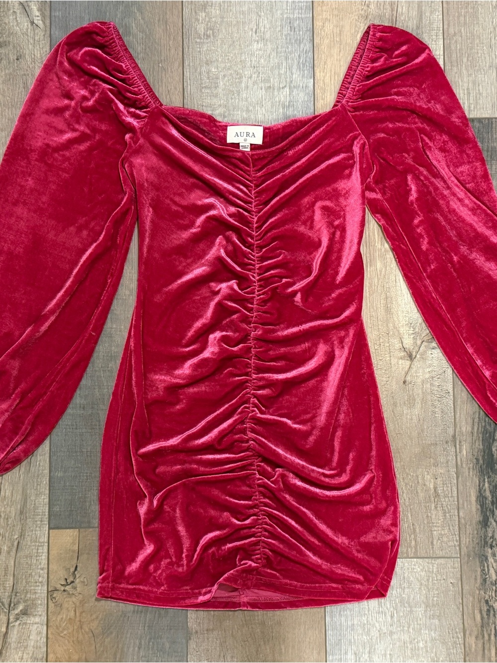 AURA Women's Red Velvet Ruched Long-Sleeve Mini Dress